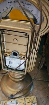 Vintage Duncan Miller parking meter made into a lamp Coin Operated WITH KEY!