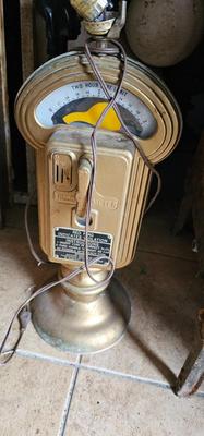 Vintage Duncan Miller parking meter made into a lamp Coin Operated WITH KEY!