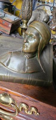 Pair early 20c Bronze bookends of busts of Dante and Beatrice