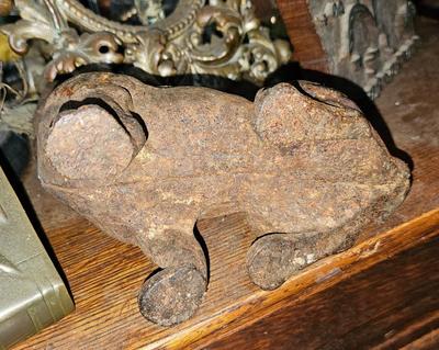 Antique Hubley Cast Iron Doorstop Bulldog Boxer dog cast iron 7 1/2"