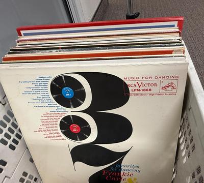 Large Lot of Vintage Vinyl Record Albums 33rpm most;y 40’s to 50’s music classical , show tunes, easy listening, pop