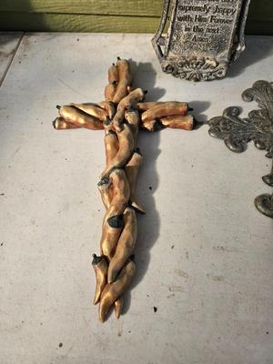 Decorative crosses for home or garden - chili peppers - Serenity prayer
