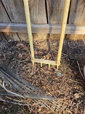 Yard and garden handtools