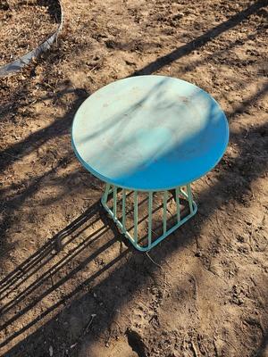 Nice antique blue metal end table / plant stand