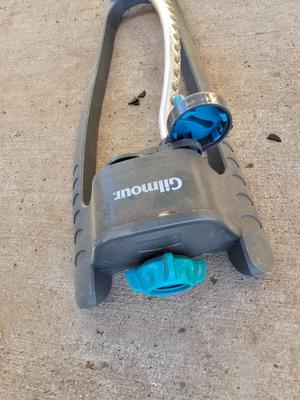 Assortment of watering attachments - sprinkler - watering wands - with short hose