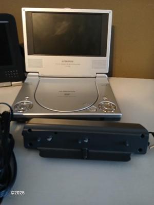 Audiovox 7" LCD Monitor & DVD Player D1708 with 2 screens - and a case