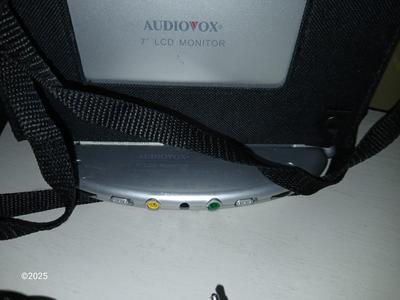 Audiovox 7" LCD Monitor & DVD Player D1708 with 2 screens - and a case