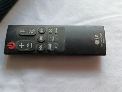 LG WIRELESS Soundbar with remote and Subwoofer