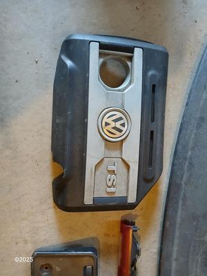 Auto parts - Spoiler - VX TSI Panel, license plate mount, and a taillight