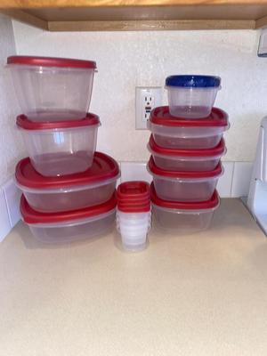 RUBBERMAID FOOD STORAGE CONTAINERS