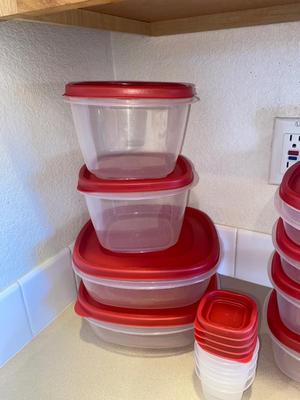 RUBBERMAID FOOD STORAGE CONTAINERS