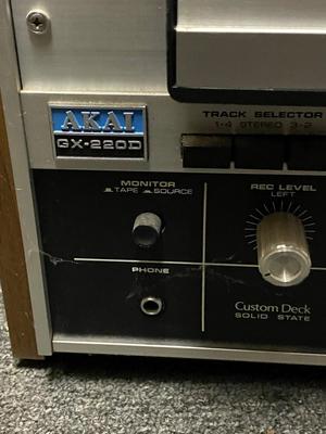 Akai GX-220D Reel to Reel Tape Deck with Metal Reel