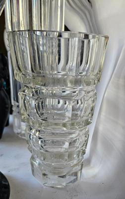 Lot of 3 Vintage Vases and one Lion sculpture