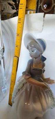 LLadro Nao Lady Figurine 471 Coquette