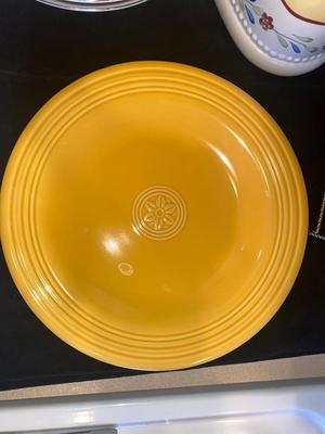 BISCOTTI JAR, TWO SERVING BOWLS AND A SERVING PLATTER