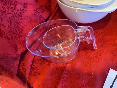 MIXING BOWLS, LIQUID MEASURING CUPS, AND GLASS BAKING DISH