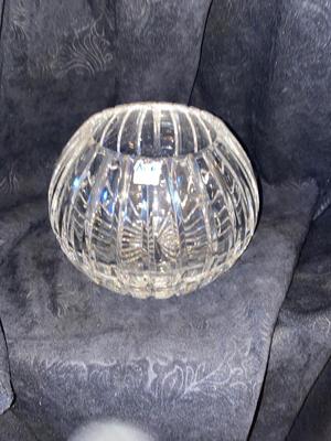 ABSOLUTELY GORGEOUS HAND CUT LEAD CRYSTAL ROSE BOWL