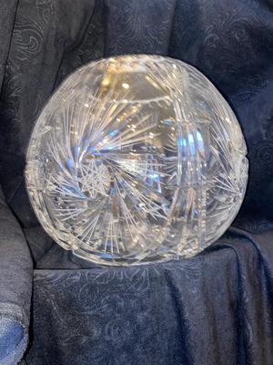 BIG BEAUTIFUL VTG BOHEMIAN CZECH HAND CUT LEAD CRYSTAL ROSE BOWL