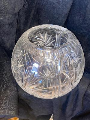 BIG BEAUTIFUL VTG BOHEMIAN CZECH HAND CUT LEAD CRYSTAL ROSE BOWL
