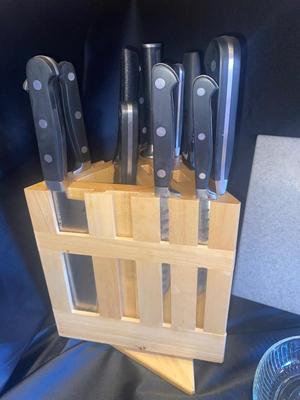 SABER KNIVES IN BLOCK, STONE. CUTTING BOARD, AND VTG GLASS JUICER