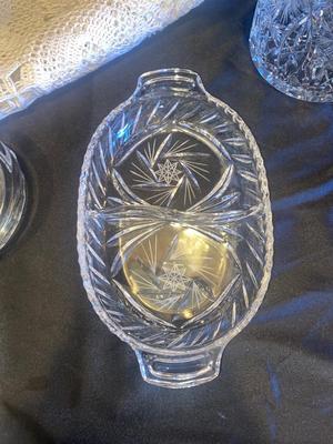 LEAD CRYSTAL DISHES AND TABLE RUNNER