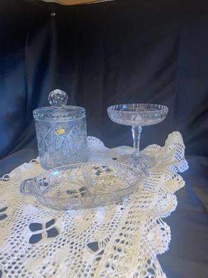 LEAD CRYSTAL DISHES AND TABLE RUNNER