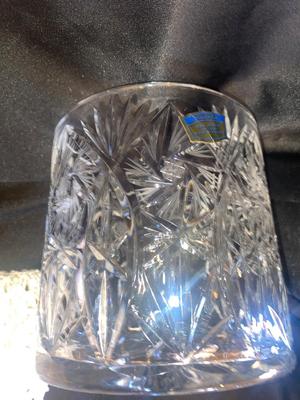 LEAD CRYSTAL DISHES AND TABLE RUNNER