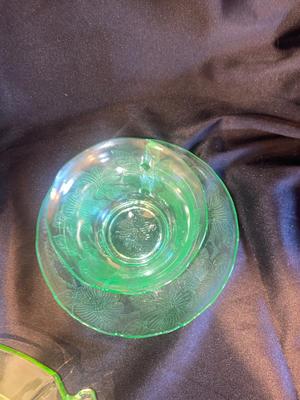 VTG GREEN URANIUM DEPRESSION GLASS AND LEAD CRYSTAL