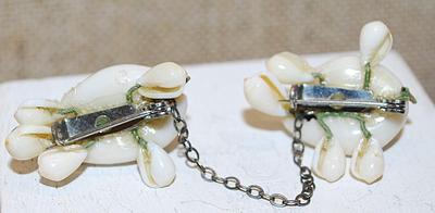 Vintage Style Shaded Ceramic SHELL TURTLE PINS (1¼") Connected by Wire Chain