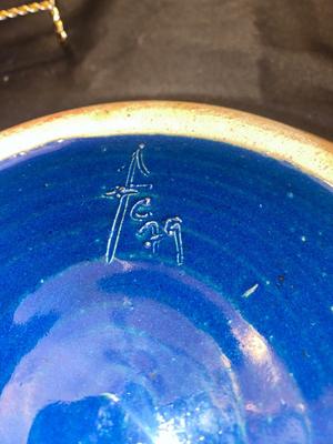 PFALTZGRAFF COFFEE POT, SIGNED POTTERY PIE PAN AND SIGNED BOWL