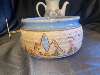 PFALTZGRAFF COFFEE POT, SIGNED POTTERY PIE PAN AND SIGNED BOWL
