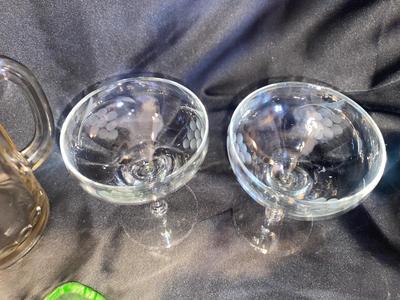 VINTAGE GLASSWARE AND DOILY