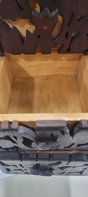 Flowering Vines hand crafted jewelry storage
