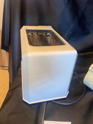 STRETCH TITE WRAP N SNAP 7500, AND PROCTOR SILEX TOASTER