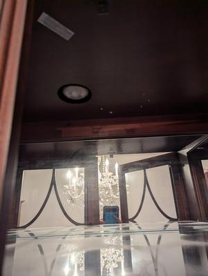 Decorative Thomasville China Cabinet With Light & Glass Shelves