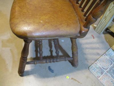 Vintage VA House Vinyl Seat Chair