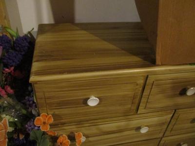 Crafting Dresser