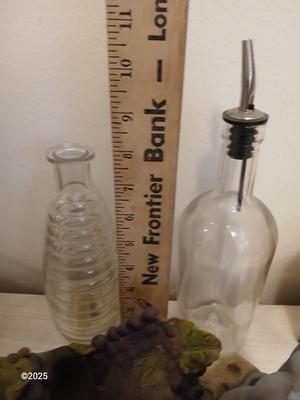 Drunken Mice wine bottle holder - Basket with grapes - glass bottles - and more