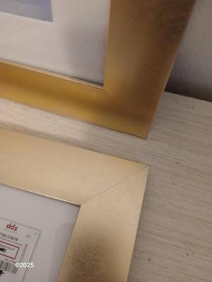 Wall shelf, wall ledge, picture frames and three plate stands