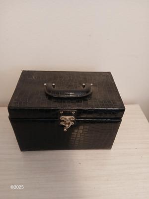 Black jewelry box - Jungle themed soap dispenser and a picture frame