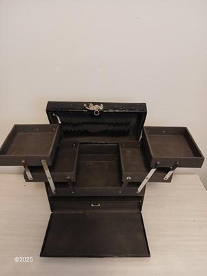 Black jewelry box - Jungle themed soap dispenser and a picture frame