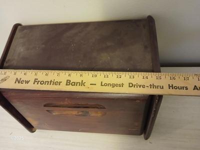 Breadbox - Daily bread plate - and cute I don't like Morning people, Mornings or people tin sign.,