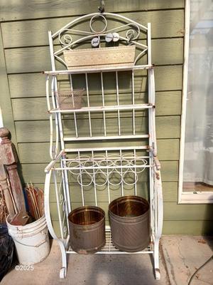 Metal bakers rack style planting station with flowerpot and more