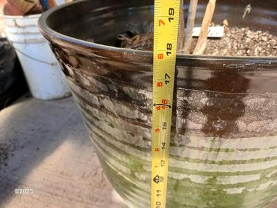 22" Laurel Planter - Flowerpot - Moss colored Dura plastic pot
