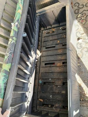 Keter garden bench with storage under the seat