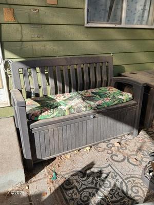 Keter garden bench with storage under the seat