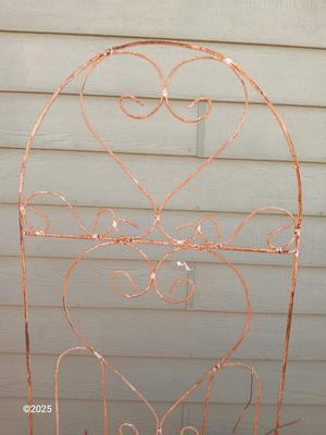 Antique Iron - heavy metal garden trellis (1 of 3)