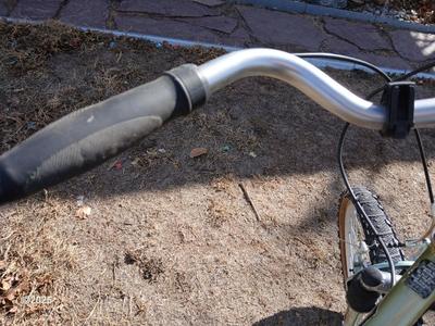 Huffy Broadmoor Adult Bicycle