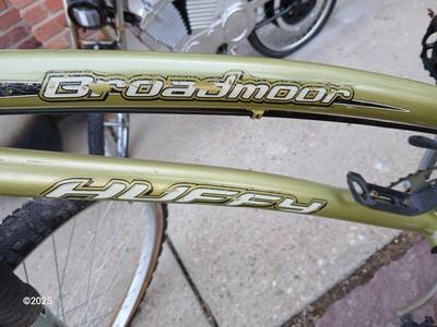 Huffy Broadmoor Adult Bicycle