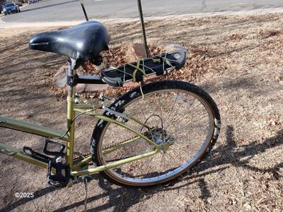 Huffy Broadmoor Adult Bicycle